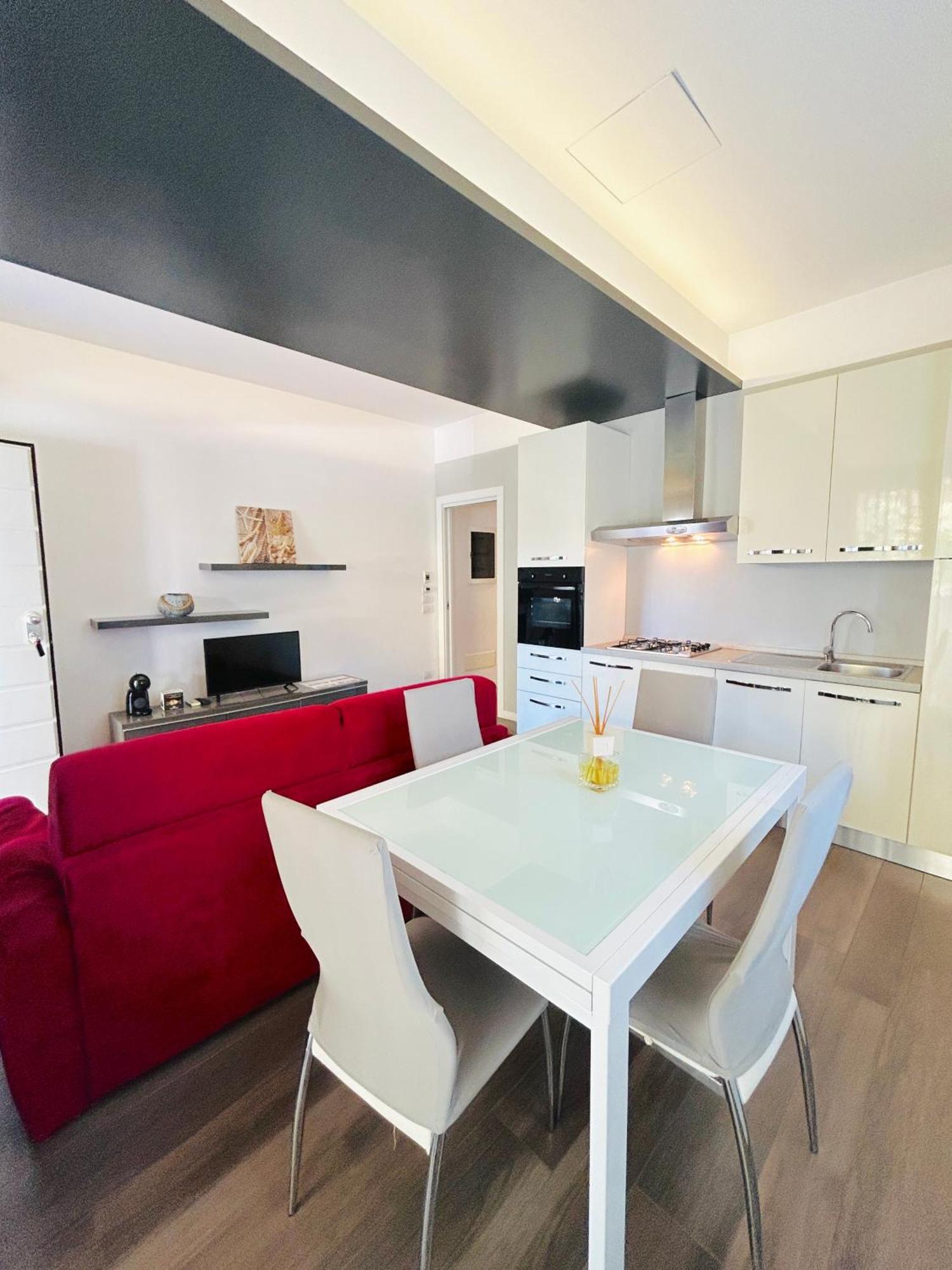 Апартаменты Menotti 3A-Flexrent Abissinia Риччоне Экстерьер фото